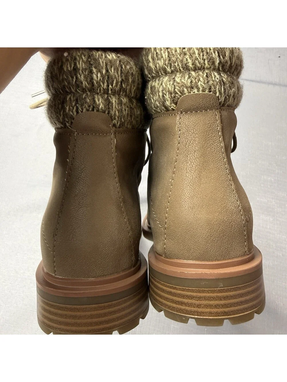 MIA Amore Women’s Size 9 M Tan Lace Up Ankle Boots Knit Cuff Lug Sole